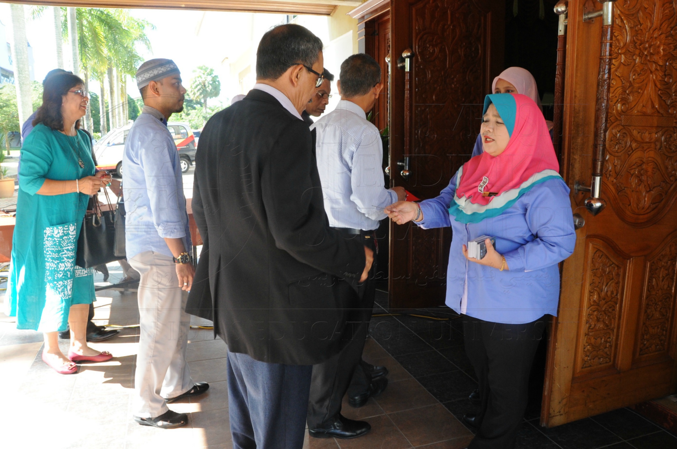 PRO 16 6 AMANAT VCHAS 8475